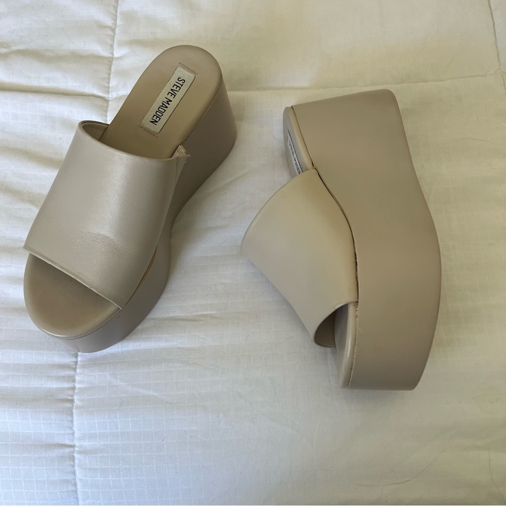 Steve Madden Platform Sandals